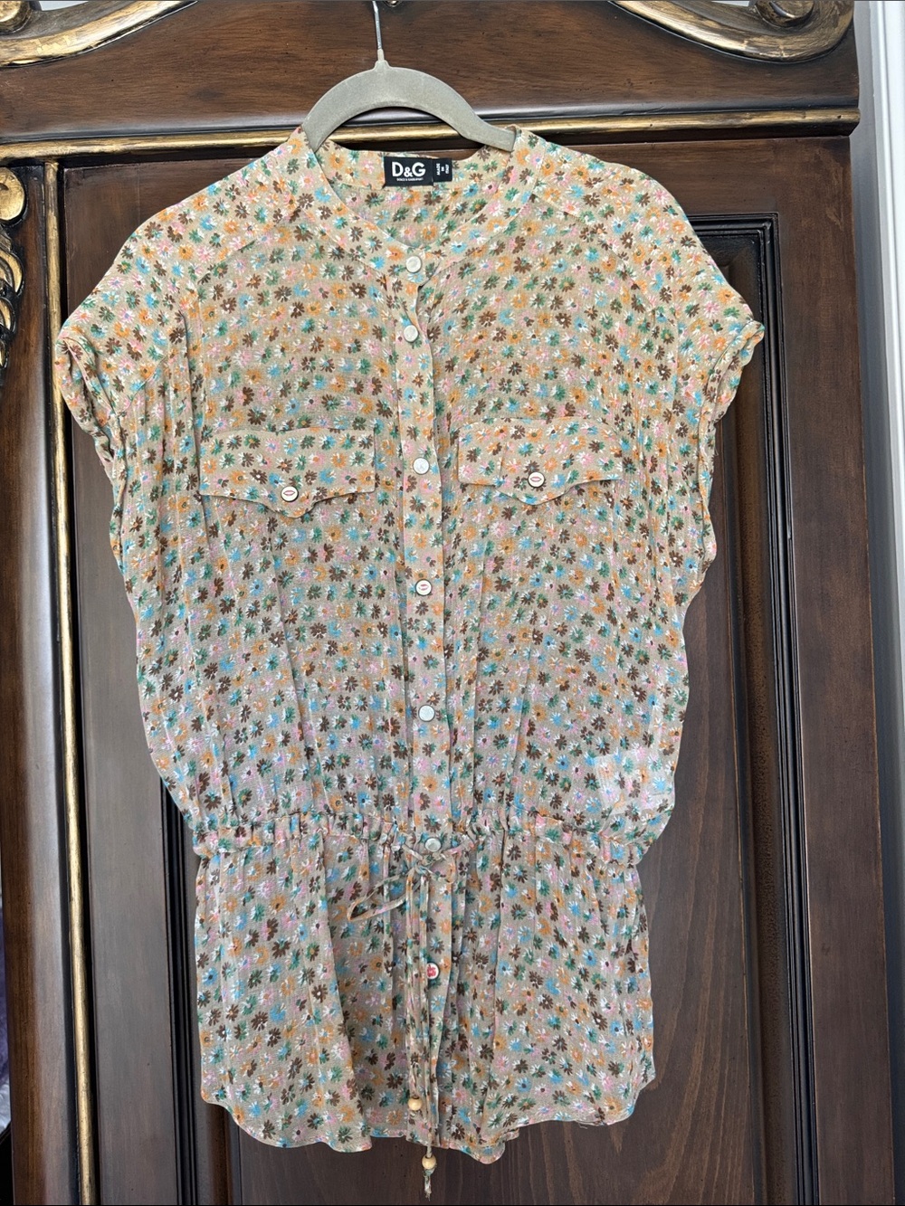 D&G Floral Drawstring Short-Sleeve Tunic - Peach, Green, Blue size 42